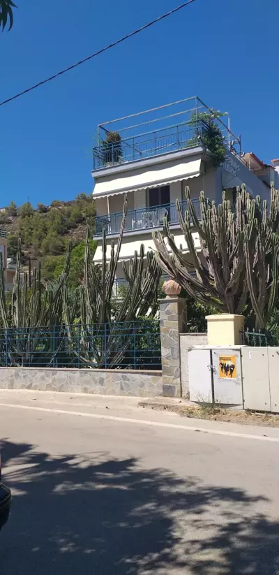 Saronic Studios - Galatas