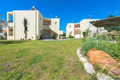 Hidden Garden - Afando