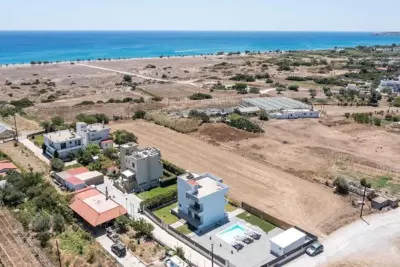 Captain Chris Villa - Afando