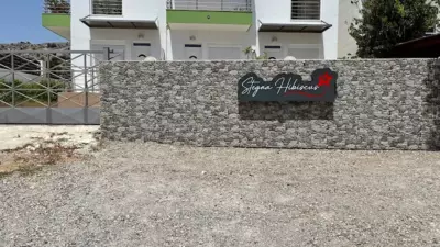 Red Hibiscus Stegna - Archangelos Arcangelo