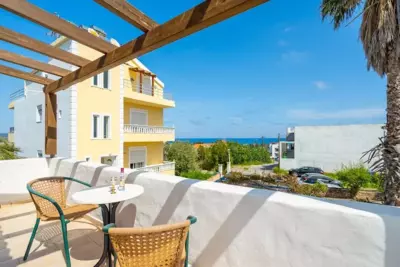 Deluca Stone House - Gennadi