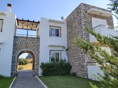 G&K Stone Suites - Haraki