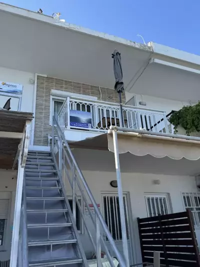 Chara's Sea View House - Haraki