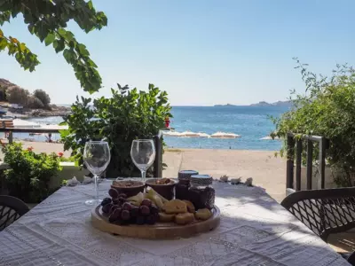 Haraki House - Haraki