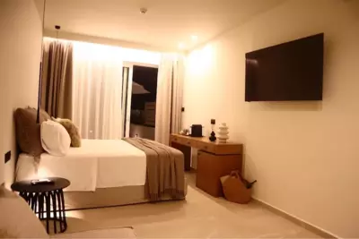 Rhotheon Suites in Ialysos Rhodes - with private pool - Ialyssos