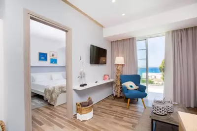 Elenis Philoxenia - Ixia