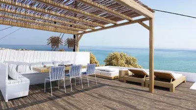 Blue and White - Kremasti