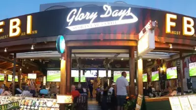 Clive and Bifi's house - Lakhania