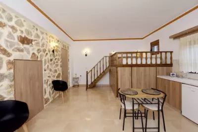 Venus Island Studios - Lindos