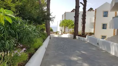 Lindia Thalassa - Pefkos