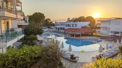 Island Blue Hotel - Pefkos