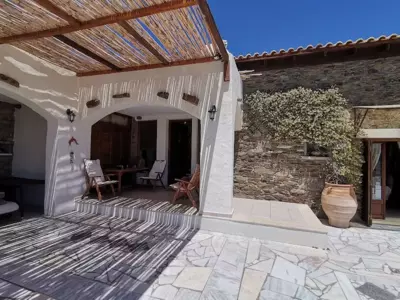 Saronic Citadel Seaside villa with pool and 400Mbps Starlink Internet - Salamina