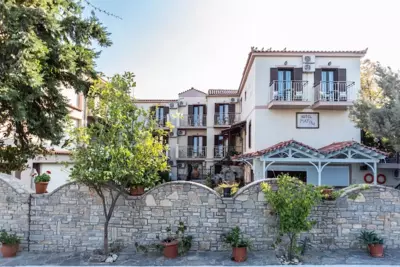 Hotel Matina - Iraion