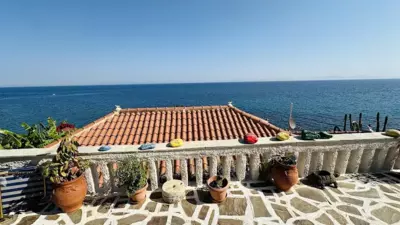 Alkioni Studios - Karlovasi