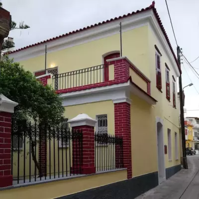 Oikia Ahanasia - Karlovasi