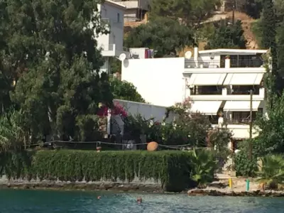 Roditses Beach Sea Front Apartments - Samo