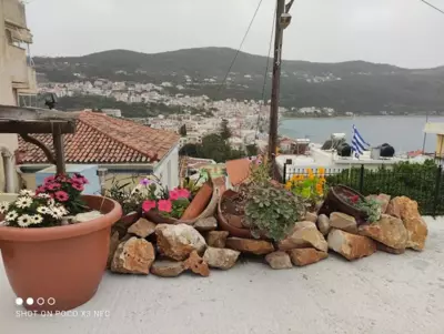 Neoclassical Samos House Nafsika - Samo