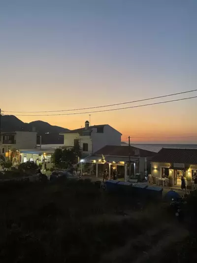 KIMASIS by Maria - Samo