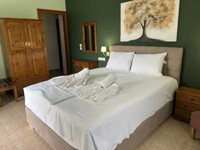 Akrotiri studios - Samotracia