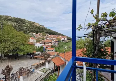 Ξενώνας Οικία Φαρδύ - Samotracia