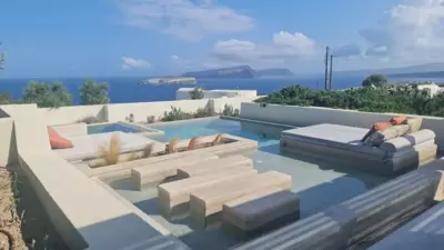 Potnia Theron Suites - Akrotiri