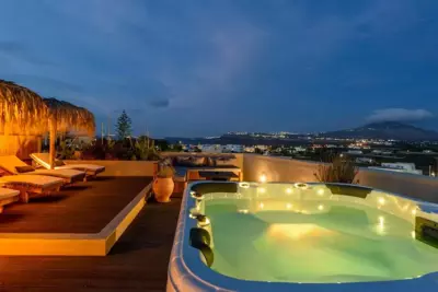 Misteli Suites - Akrotiri