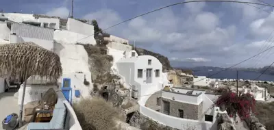 Marann Cave - Akrotiri