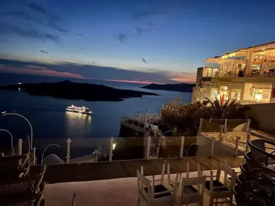 Aria Suites & Villas - Fira