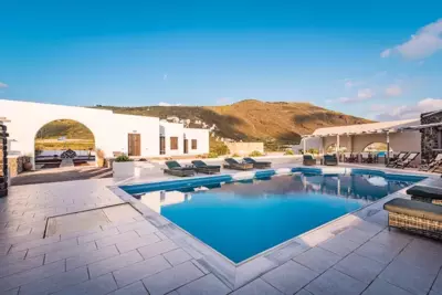 Agia Irini - Imerovigli