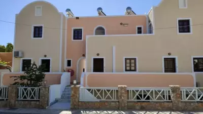 Leonidas Apartments - Kamari