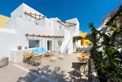 Emerald Collection Suites - Karterados