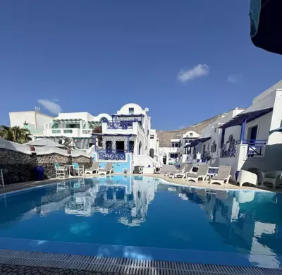 Samson΄s Village - Perissa