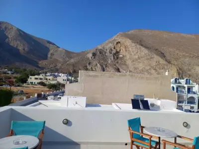 Santa Barbara - Perissa