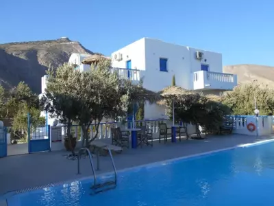 Studios Apartments Kapetanios - Perissa