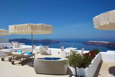 Santorini White Lotus - Perissa