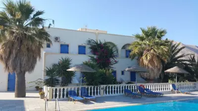 Nikolas Villas - Perivolos