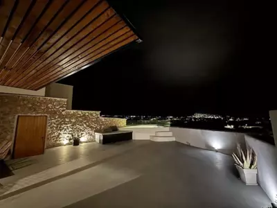 Amer Villa Santorini with outdoor hot tub - Vothon