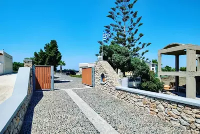 George Apartment - Vothon