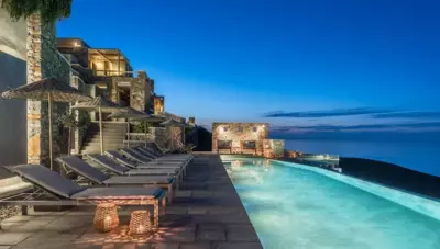 Verina Astra - Artemon