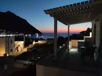 Litsa Rooms - Kamarai