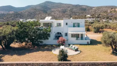 La Maison de Lilac-Luxurious Olive Grove apartments - Platis Yialos Sifnos