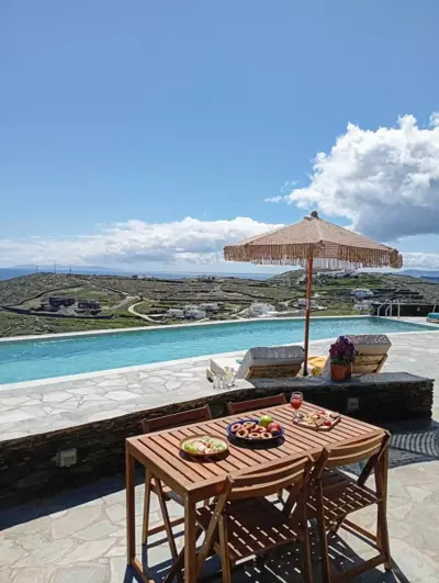 Mandrokathisio Sifnos - Sifnos