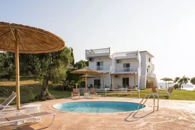 Cape Blue Suites - Achladies