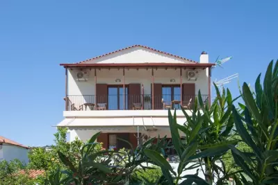 Ben’s Apartments - Agia Paraskevi