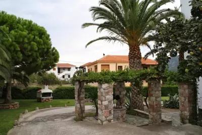 Melrose - Skopelos Città