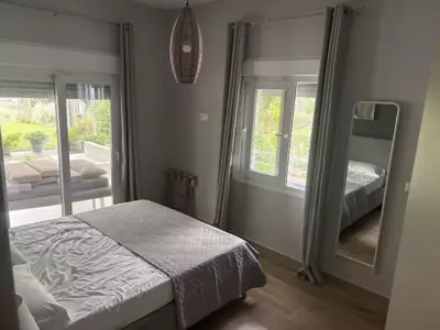 Artemis' Garden - Skopelos Città