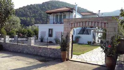 Smaragdi Rooms and Studios - Skopelos Città