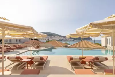 Minnŏ Boutique Hotel & Spa - Skopelos Città
