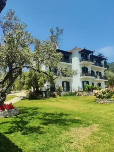 Mando Beachfront - Stafylos