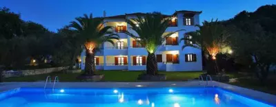 Villa Myrto - Beautiful see-view villa - Stafylos